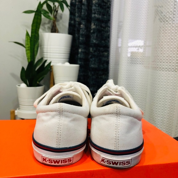 K-Swiss shoes - Picture 2 of 4